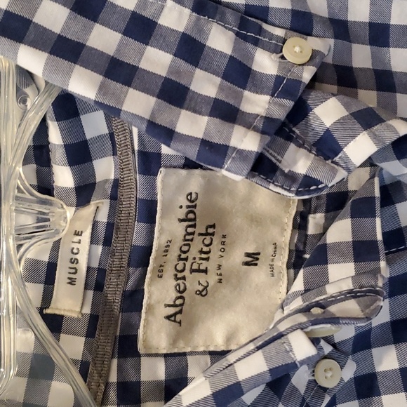 Abercrombie & Fitch sz M long sleeve shirt - Picture 2 of 4